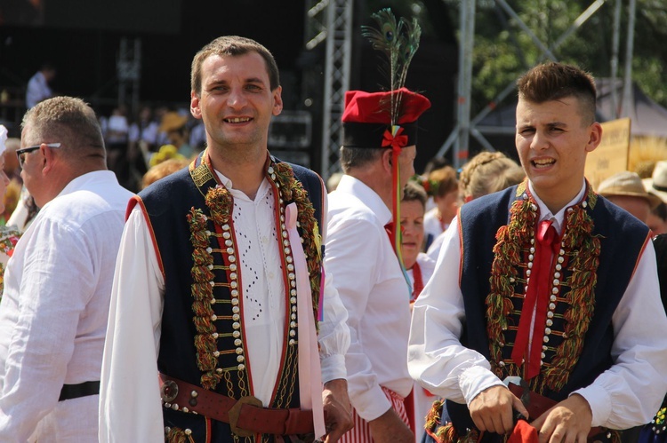 Dożynki wojewódzkie w Zakliczynie