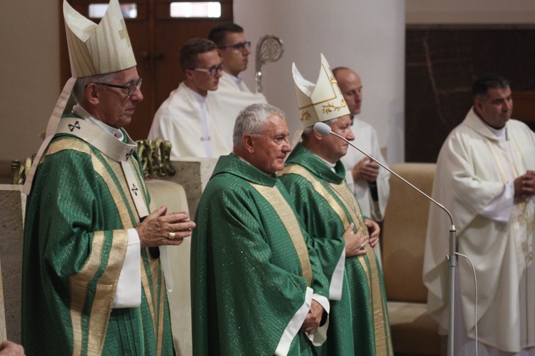 Abp W. Skworc: Caritas to siły szybkiego reagowania Kościoła