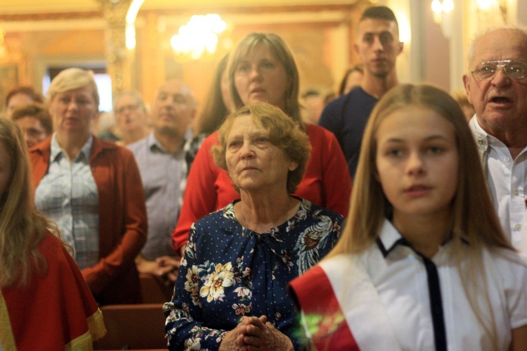 Wprowadzenie relikwii św. Walentego w Łączniku