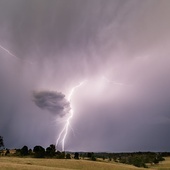 Uwaga, burze! Może być niebezpiecznie w dziewięciu województwach