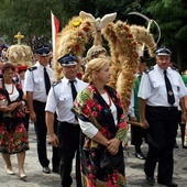 Zawada. 100 wieńców na 100. rocznicę koronacji?