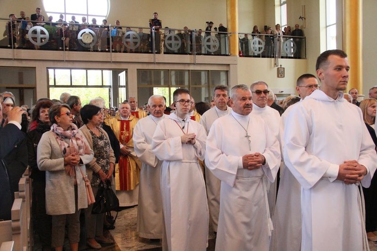 Konsekracja kościoła Świętej Rodziny w Lublinie