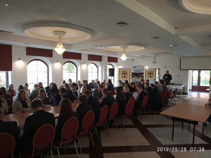 Zebranie Krajowej Rady Katolickiego Stowarzyszenia Młodzieży w Wałbrzychu