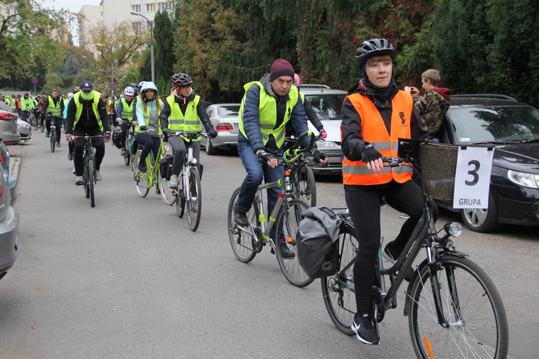 Pielgrzymka rowerowa do Ostrówka