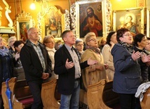 Jawiszowicki kościół św. Marcina gościł członków wspólnot z całej diecezji bielsko-żywieckiej i diecezji sąsiednich.