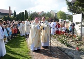 Poświęcenie Drogi Małżeńskiej w Opolu-Winowie