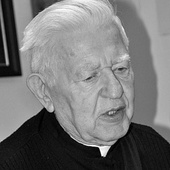 Oojciec Niward Karsznia OCist (1933-2019).