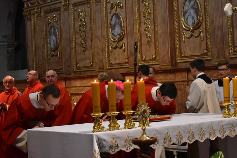 Dzień modlitw o świętość kapłanów w Paradyżu