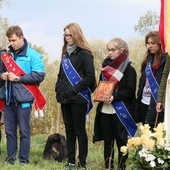 Różaniec jest modlitwą odmawianą przez wszystkie  pokolenia.