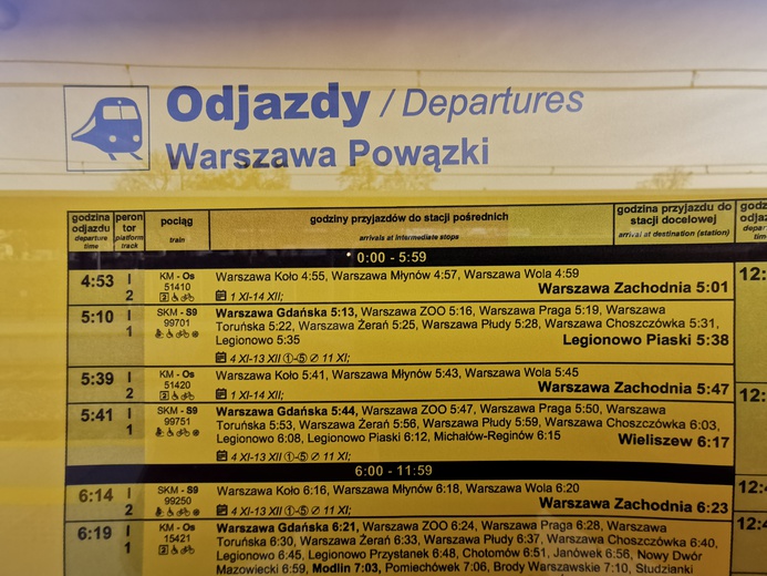 Pociągiem na Powązki. Nowa stacja w Warszawie