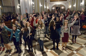 Podczas ubiegłorocznego listopadowego Apelu Młodych radomską katedrę wypełnili rozśpiewani i rozmodleni uczestnicy.