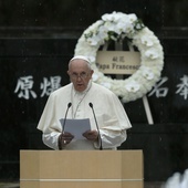 Papież apeluje w Nagasaki o likwidację broni nuklearnej 