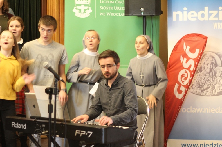 Koncert Orkiestry INSIEME z Anną Marią Mbayo