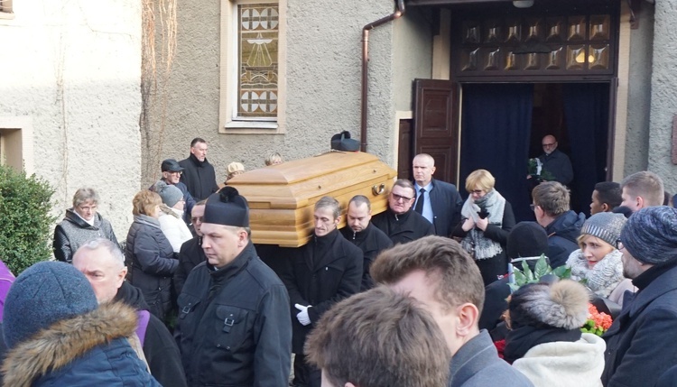 Pogrzeb kamilianina ojca Macieja Adamczewskiego 