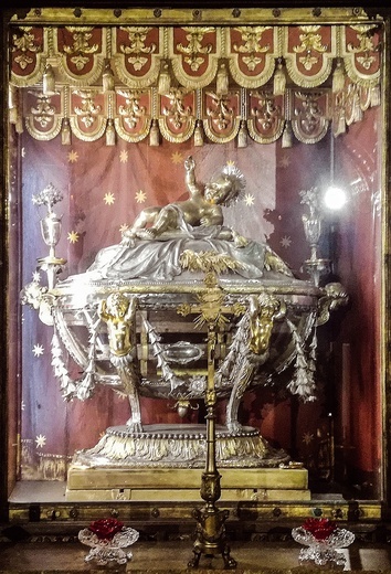 Relikwie żłóbka, w którym Maryja złożyła Jezusa, znajdują się w rzymskiej bazylice Santa Maria Maggiore.