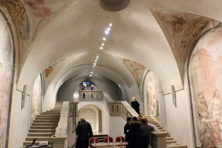 Renowacja barokowych malowideł Andrzeja Radwańskiego w krypcie kościoła pijarów w Krakowie