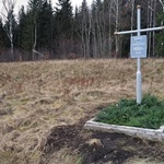 Poświęcenie krzyża pamiątkowego w miejscu górniczej tragedii