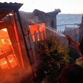 Ponad 200 domów spłonęło w Valparaiso