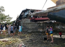 Filipiny: Co najmniej 13 ofiar śmiertelnych tajfunu Phanfone