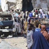 Somalia: Dziesiątki ofiar zamachu bombowego 