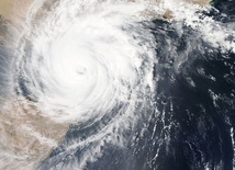Tropikalny cyklon Sarai atakuje Fidżi