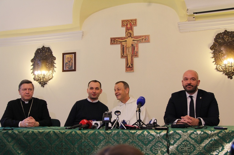 ESM Wrocław 2019. Modlitwa południowa we wrocławskich kościołach i konferencja prasowa