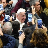 Papież: Kościół, choć prześladowany i niezrozumiany, przyjmuje każdego