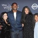 Kobe Bryant z żoną Vanessą i córkami Natalią i Gianną