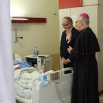 Rybnik - abp Skworc w szpitalu w Światowy Dzień Chorego