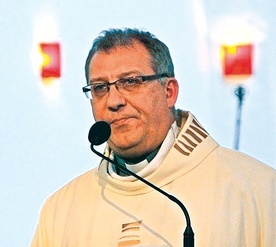 Ksiądz Mirosław Maliński