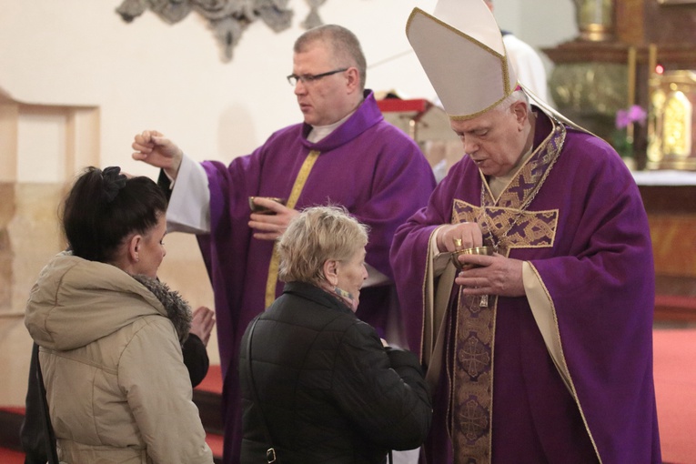 Środa Popielcowa w legnickiej katedrze