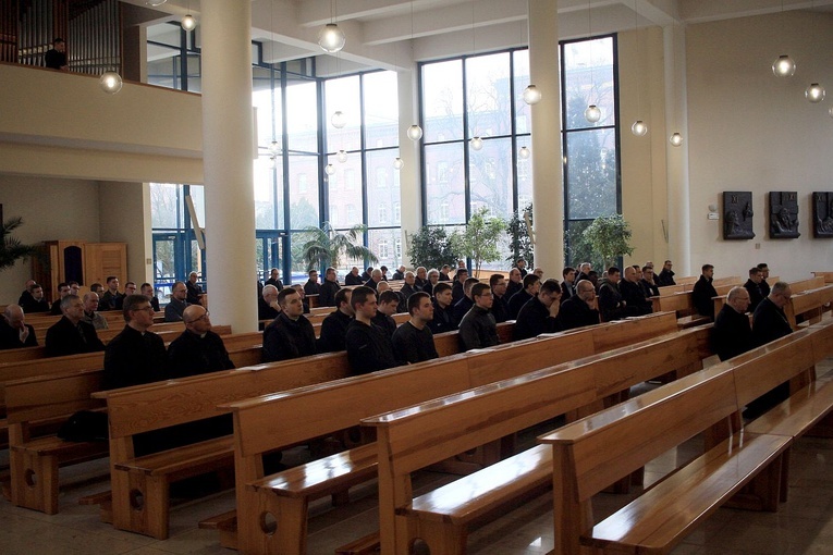Dzień modlitwy i pokuty za grzech wykorzystania seksualnego małoletnich w Kościele