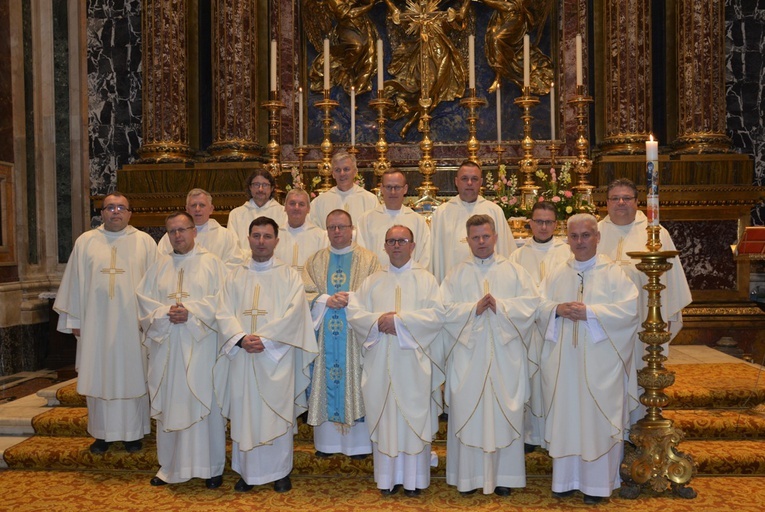 W lutym 15 kapłanów pielgrzymowało do Rzymu.