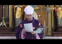 Kazanie bp. Jana Kopca podczas pierwszej Mszy bez wiernych w Gliwicach