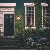 Jak dobrze wybrać ubezpieczenie domu lub mieszkania?