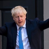 Boris Johnson pozostaje na intensywnej terapii