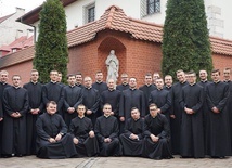 Klerycy IV roku krakowskiego seminarium.