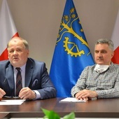 Stalowa Wola, Starostwo Powiatowe. Zdalna konferencja prasowa.