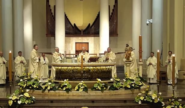 Wigilia Paschalna w katowickiej katedrze