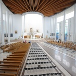 Niedziela Miłosierdzia w Sanktuarium Bożego Miłosierdzia w Krakowie - Łagiewnikach 2020