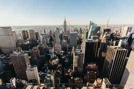 Setki tysięcy ludzi opuszczają Nowy Jork z powodu pandemii