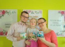 Rodzina Milochów w komplecie - Marcin, Ala i Justyna.