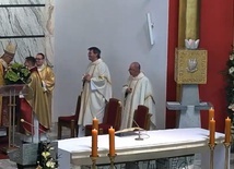 Abp Wiktor Skworc podczas święceń prezbiteratu u oblatów: okazuj się godny zaufania Boga i eklezjalnej wspólnoty!