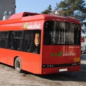 Stalowa Wola, MZK. Jeden z zakupionych elektrycznych autobusów.