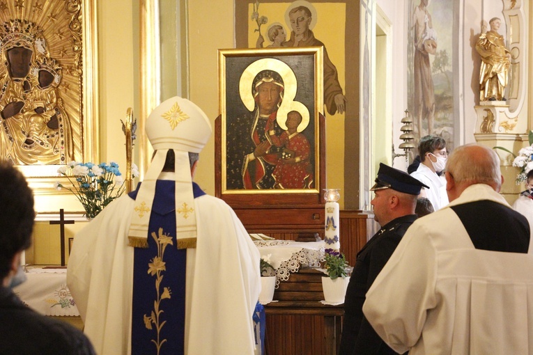 Trzecia rocznica nawiedzenia obrazu Matki Bożej Jasnogórskiej
