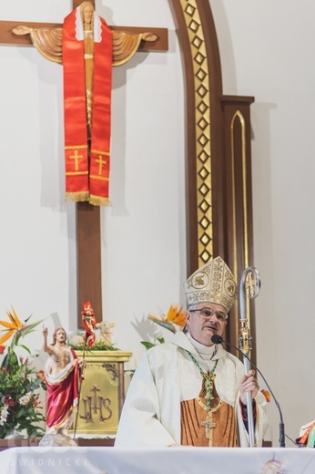 Złoty jubileusz przyjęcia I Komunii Świętej bpa Marka Mendyka