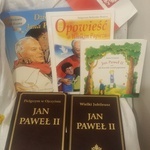 Uczniowie Jana Pawła II z Podłopienia