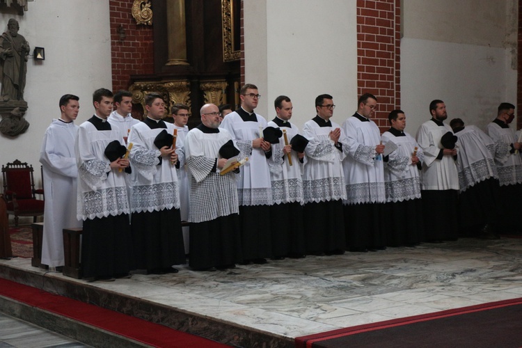 Chrzest Patryka w nadzwyczajnej formie rytu rzymskiego