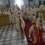 Pielgrzymka księży do Ostrej Bramy w Skarżysku-Kamiennej