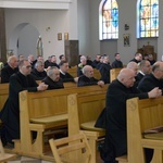 Pielgrzymka księży do Ostrej Bramy w Skarżysku-Kamiennej